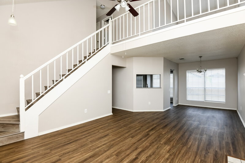 2,095/Mo, 2500 Creekwood Ln Fort Worth, TX 76123 Living Room View 2