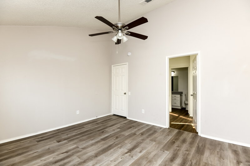 2,095/Mo, 2500 Creekwood Ln Fort Worth, TX 76123 Main Bedroom View 2