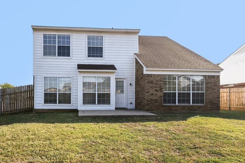 2,095/Mo, 2500 Creekwood Ln Fort Worth, TX 76123 Rear View