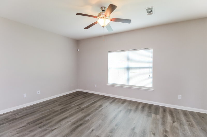 3,140/Mo, 900 Princewood DR Denton, TX 76207 Main Bedroom View