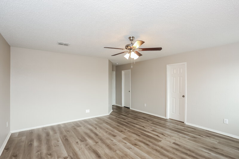 2,470/Mo, 6019 Guilia Dr Grand Prairie, TX 75052 Main Bedroom View 2
