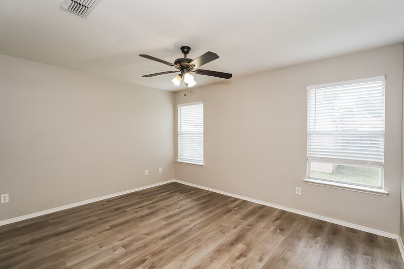 2,070/Mo, 1108 Savage Dr Denton, TX 76207 Main Bedroom View