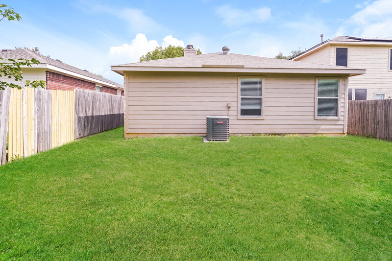 2,070/Mo, 1108 Savage Dr Denton, TX 76207 Rear View