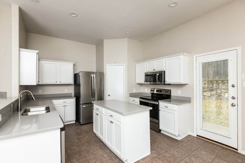 2,495/Mo, 8285 Clarkview Dr Dallas, TX 75236 Kitchen View