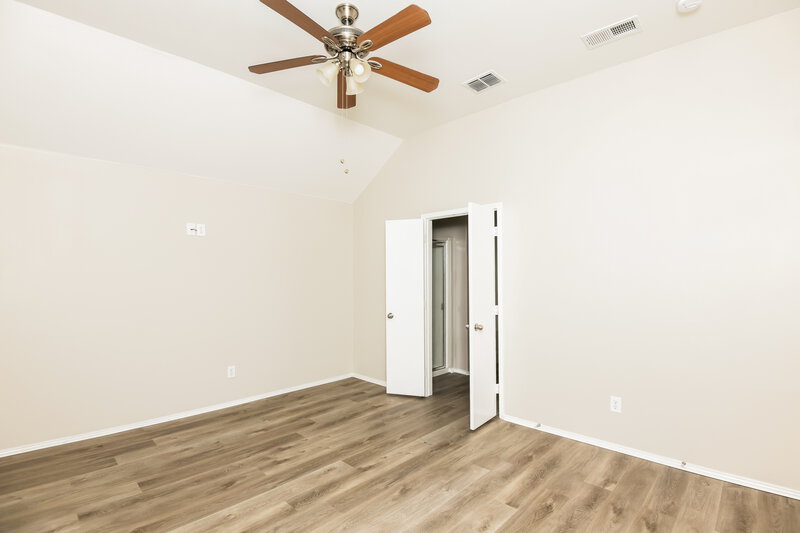 2,495/Mo, 8285 Clarkview Dr Dallas, TX 75236 Family Room View 2