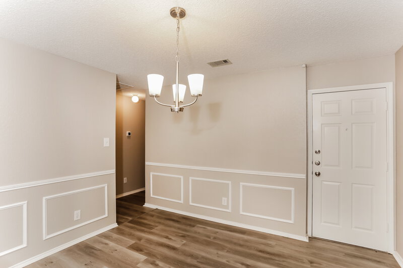 2,245/Mo, 2733 Briscoe Dr Fort Worth, TX 76108 Dining Room View
