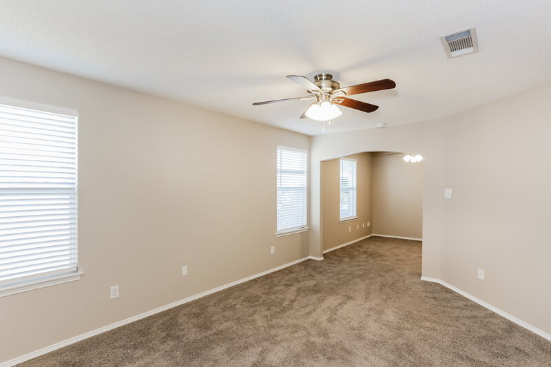 2,245/Mo, 2733 Briscoe Dr Fort Worth, TX 76108 Main Bedroom View 2