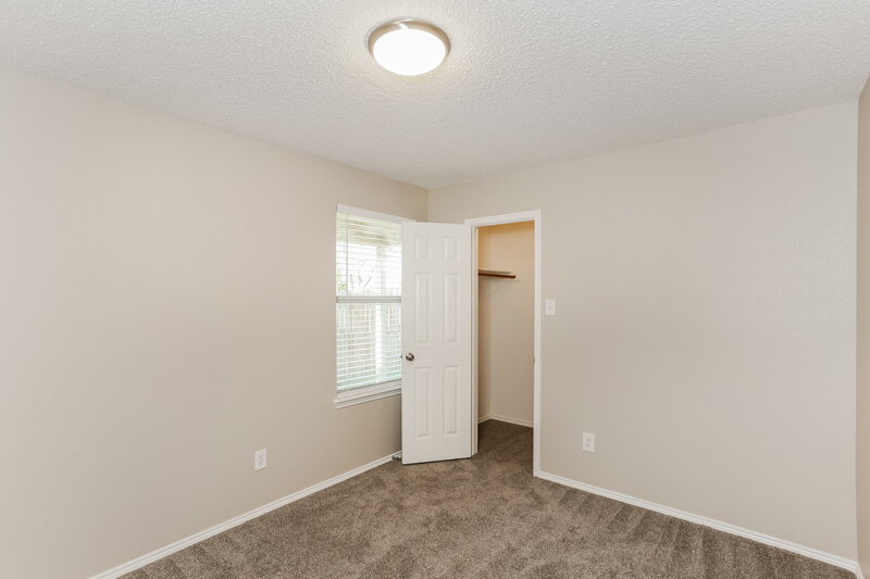 2,245/Mo, 2733 Briscoe Dr Fort Worth, TX 76108 Bedroom View