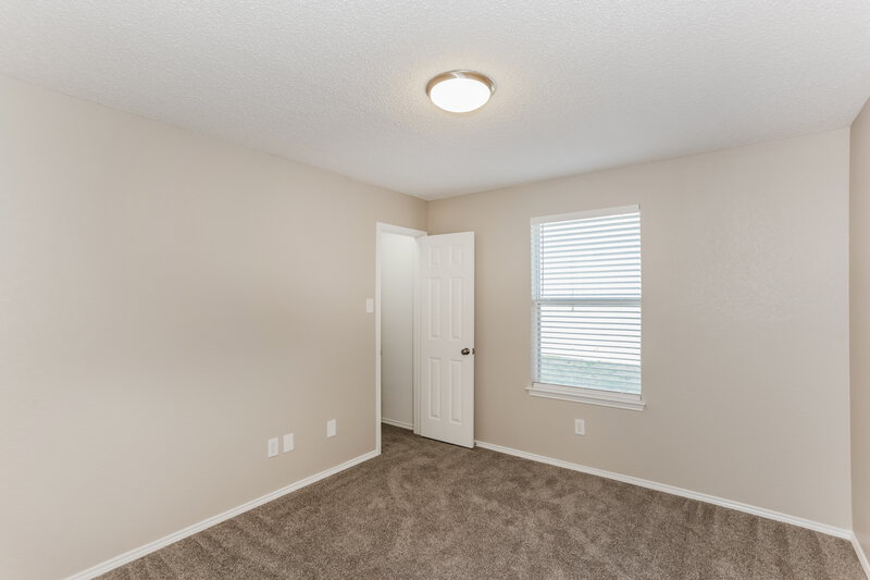 2,245/Mo, 2733 Briscoe Dr Fort Worth, TX 76108 Bedroom View 2