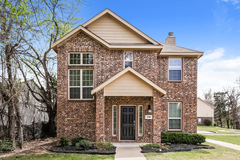 2,335/Mo, 239 Riverdell North Mews Lancaster, TX 75146 External View