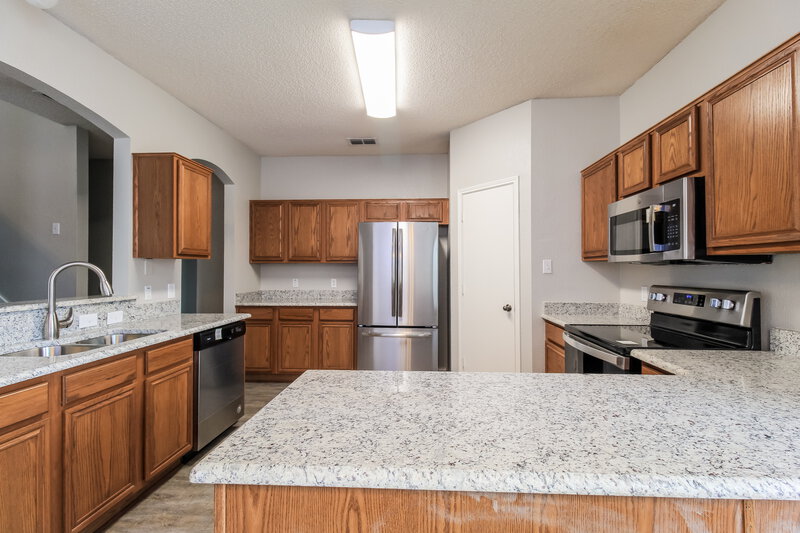 2,330/Mo, 6321 Seal Cove Fort Worth, TX 76179 Kitchen View