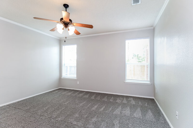 2,330/Mo, 6321 Seal Cove Fort Worth, TX 76179 Main Bedroom View