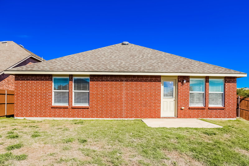2,590/Mo, 2444 Clairborne Dr Fort Worth, TX 76177 Rear View