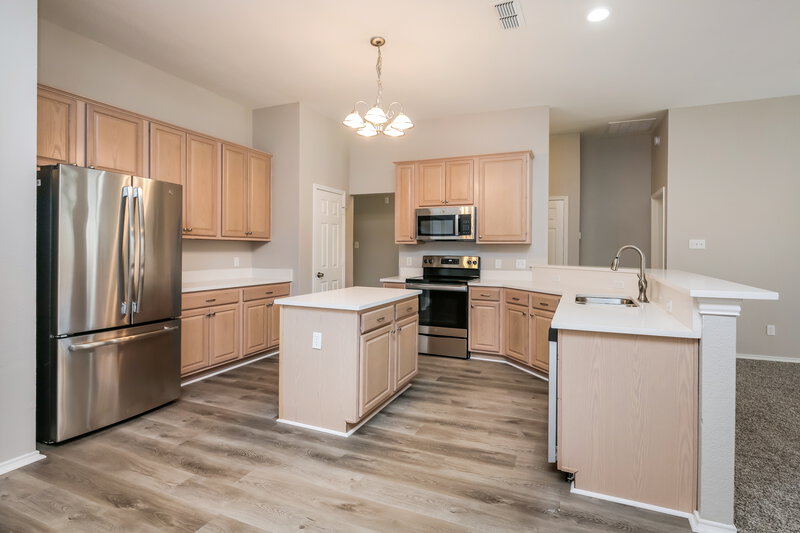 2,340/Mo, 5805 Crowder Dr Fort Worth, TX 76179 Kitchen View