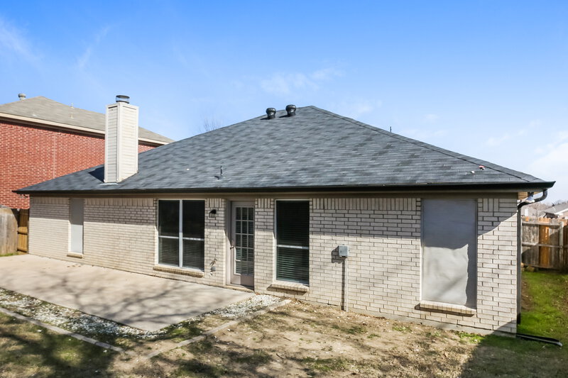 2,340/Mo, 5805 Crowder Dr Fort Worth, TX 76179 Rear View