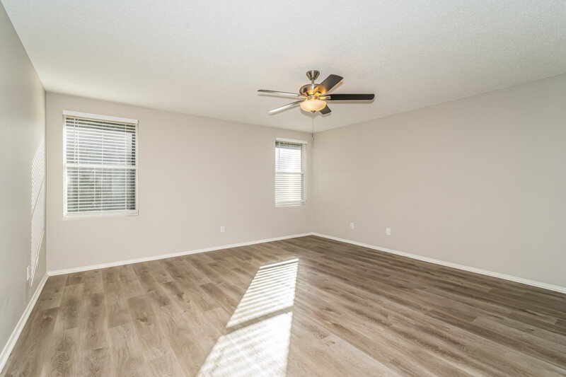2,025/Mo, 1203 Beatty Dr Cedar Hill, TX 75104 Main Bedroom View