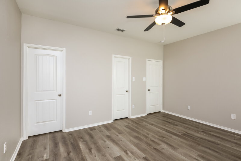 2,120/Mo, 436 San Lucas Dr Crowley, TX 76036 Main Bedroom View