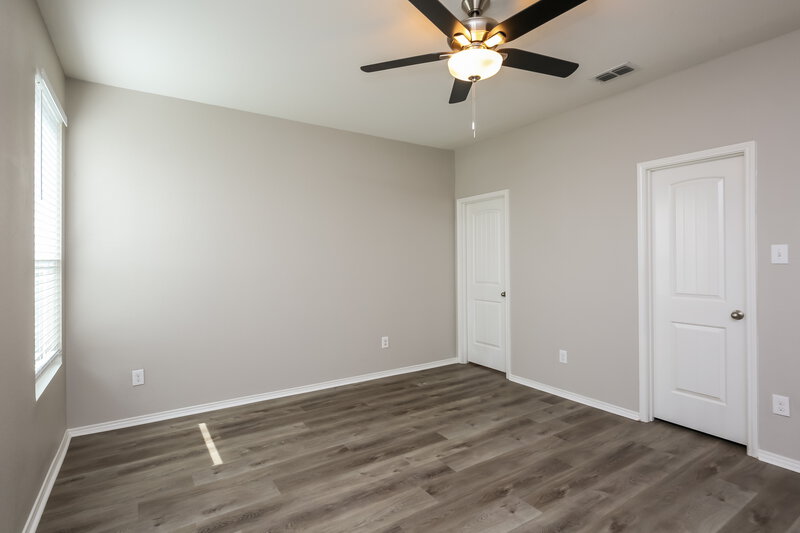 2,120/Mo, 436 San Lucas Dr Crowley, TX 76036 Main Bedroom View 5