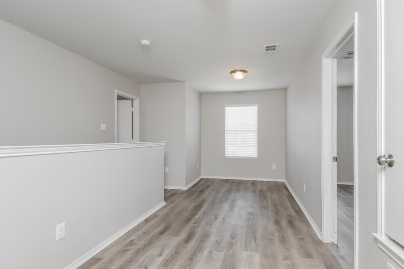 2,070/Mo, 1649 Dream Catcher Way Krum, TX 76249 Loft View 2