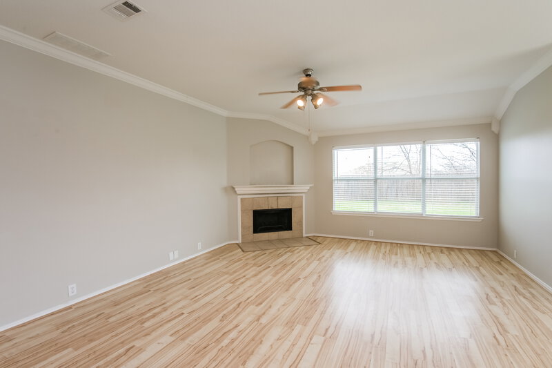 1,965/Mo, 4521 Napa Valley Dr Argyle, TX 76226 Living Room View