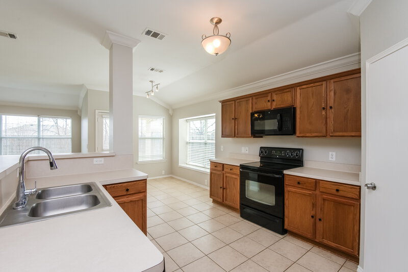 1,965/Mo, 4521 Napa Valley Dr Argyle, TX 76226 Kitchen View 2