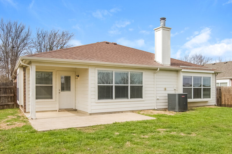 1,965/Mo, 4521 Napa Valley Dr Argyle, TX 76226 Rear View
