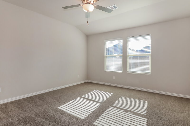 1,885/Mo, 1331 Black Canyon Ave Royse City, TX 75189 Main Bedroom View