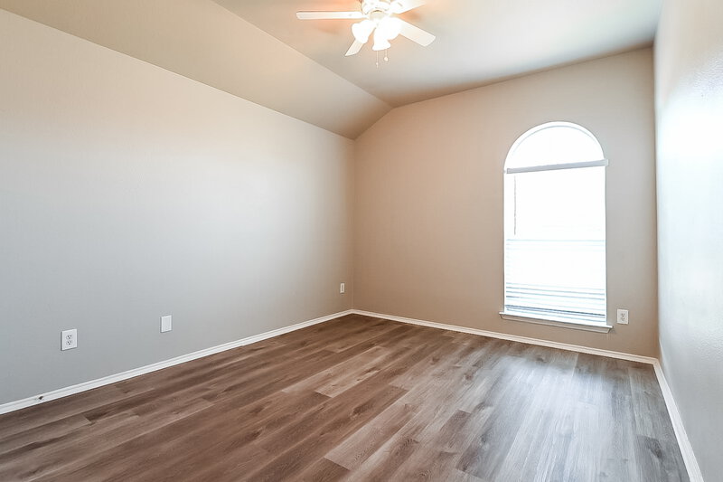 2,495/Mo, 405 Rio Rojo Dr Desoto, TX 75115 Bedroom View 2