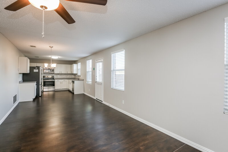 2,195/Mo, 1945 Copper Mountain Dr Justin, TX 76247 Dining Room View