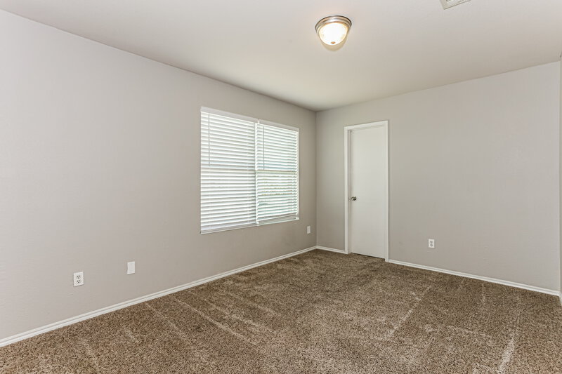 2,065/Mo, 8201 Southbrook Cir Fort Worth, TX 76134 Bedroom View 3