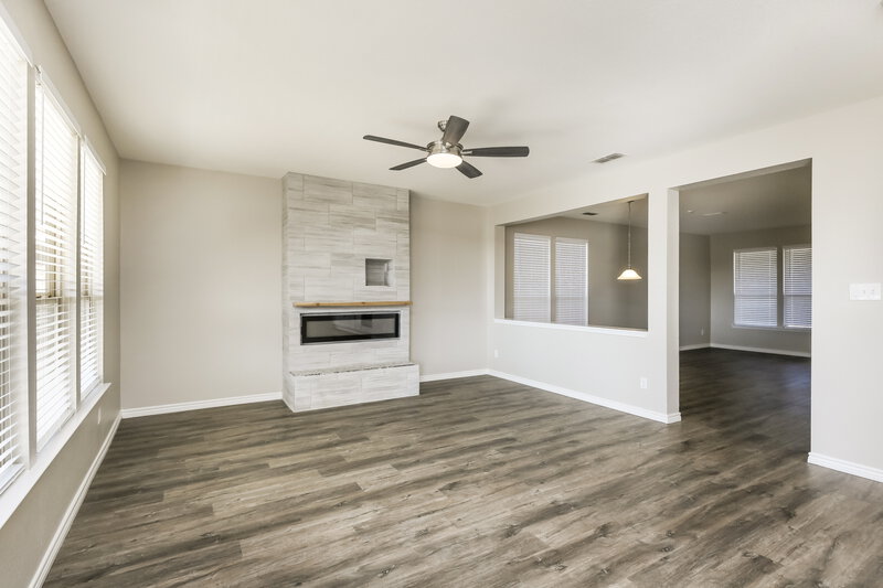 2,940/Mo, 6313 Waterhill Ln Fort Worth, TX 76179 Living Room View