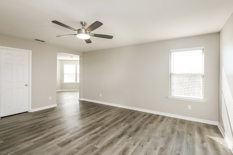 2,940/Mo, 6313 Waterhill Ln Fort Worth, TX 76179 Main Bedroom View 2