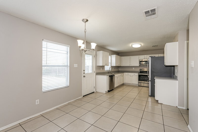 1,975/Mo, 532 Hertford St Crowley, TX 76036 Dining Room View