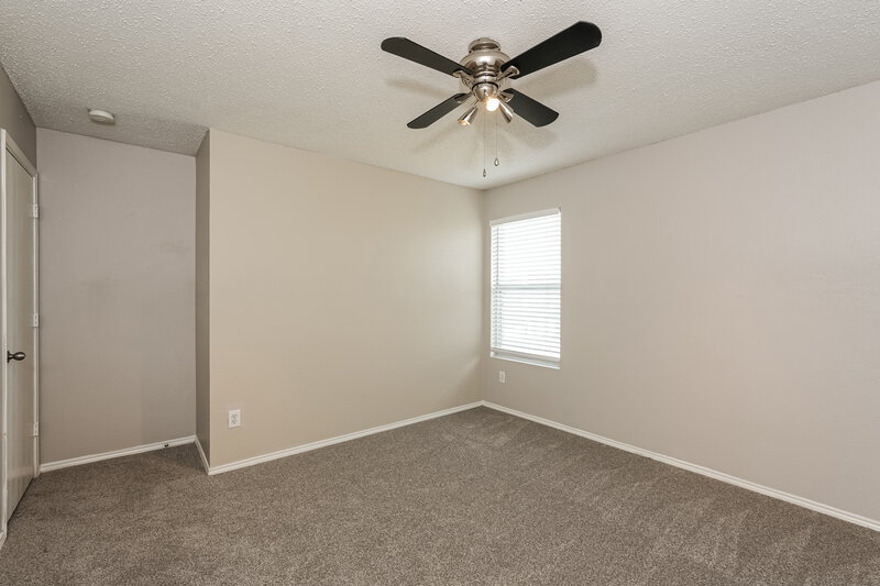1,975/Mo, 532 Hertford St Crowley, TX 76036 Bedroom View 2