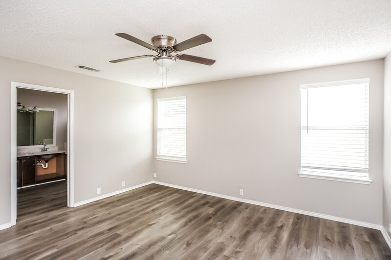 2,505/Mo, 1908 Berkeley Dr Glenn Heights, TX 75154 Main Bedroom View 2