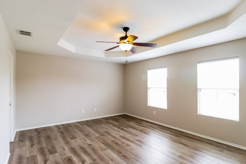 2,450/Mo, 5515 Green Ivy Rd Denton, TX 76210 Main Bedroom View