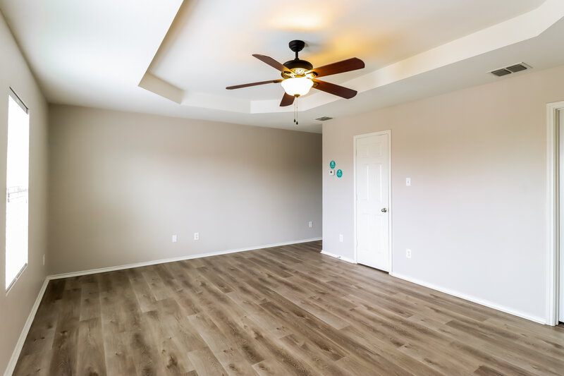 2,450/Mo, 5515 Green Ivy Rd Denton, TX 76210 Main Bedroom View 2