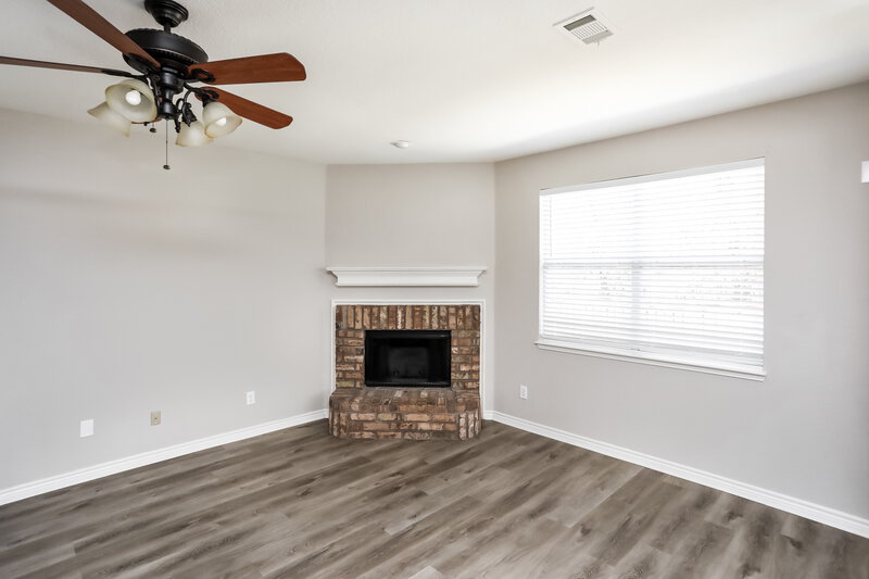 2,940/Mo, 1124 Golden Eagle Ct Aubrey, TX 76227 Living Room View