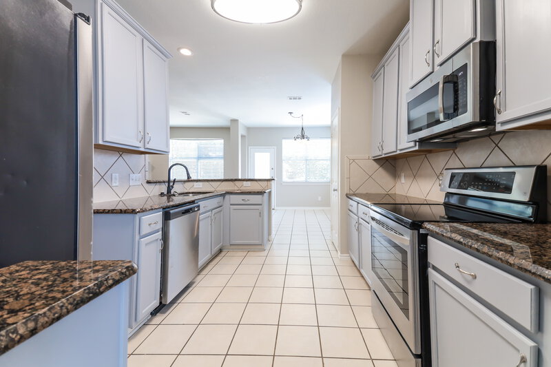 2,355/Mo, 1124 Golden Eagle Ct Aubrey, TX 76227 Kitchen View
