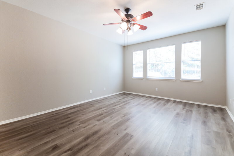 2,355/Mo, 1124 Golden Eagle Ct Aubrey, TX 76227 Main Bedroom View