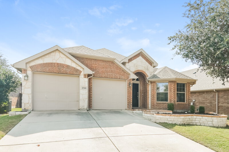 2,735/Mo, 1729 Lake Way Dr Little Elm, TX 75068 Front View