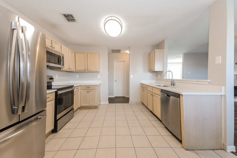 2,270/Mo, 1446 Stewart Dr Rockwall, TX 75032 Kitchen View