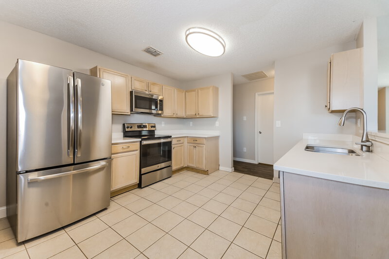 2,270/Mo, 1446 Stewart Dr Rockwall, TX 75032 Kitchen View 2