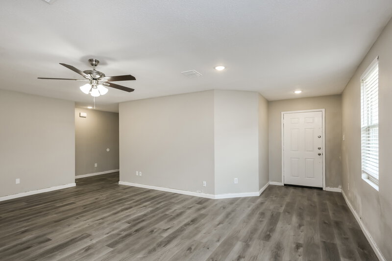 2,220/Mo, 3905 Thoroughbred Trail Fort Worth, TX 76123 Living Room View