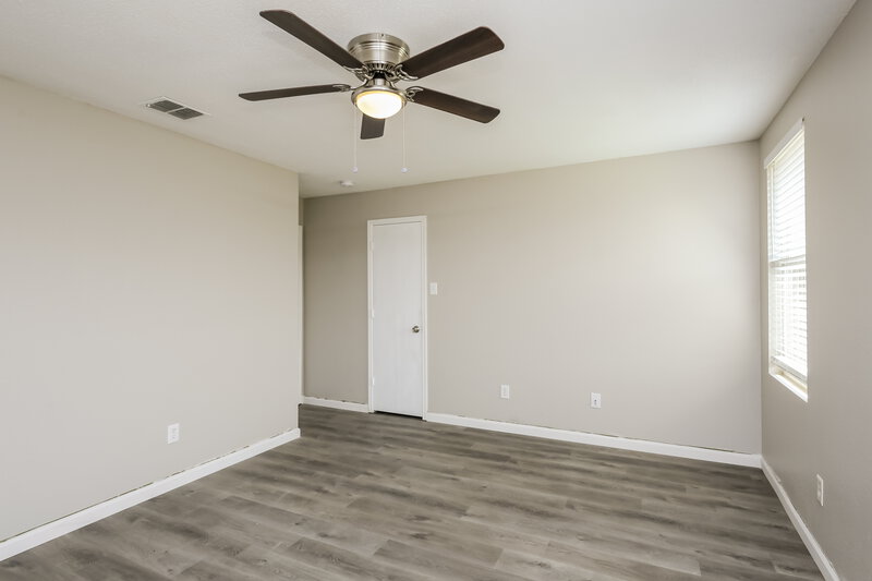 2,220/Mo, 3905 Thoroughbred Trail Fort Worth, TX 76123 Bedroom View 3