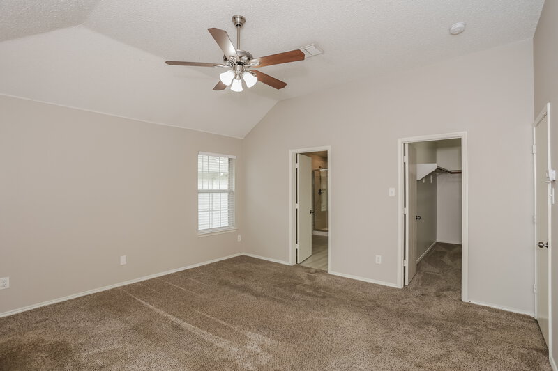 2,955/Mo, 2504 Frontier Dr Grand Prairie, TX 75052 Main Bedroom View 2