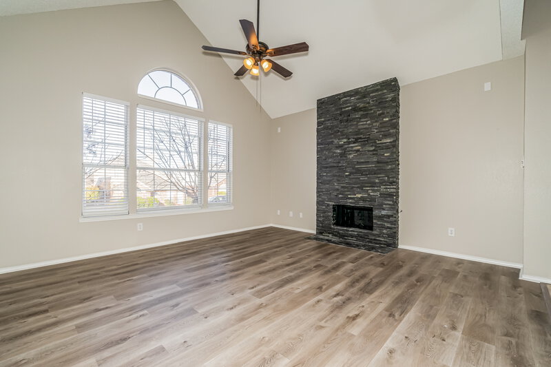 2,645/Mo, 536 Timber Way Dr Lewisville, TX 75067 Living Room View