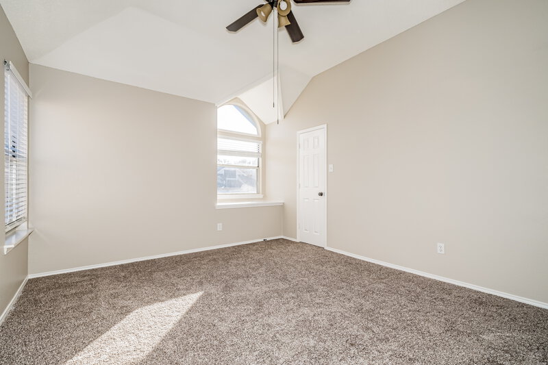 2,645/Mo, 536 Timber Way Dr Lewisville, TX 75067 Main Bedroom View 2