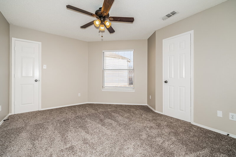 2,645/Mo, 536 Timber Way Dr Lewisville, TX 75067 Bedroom View 2