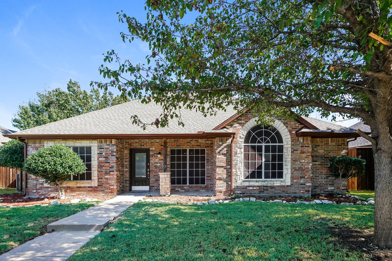2,345/Mo, 102 Cottonwood Trl Red Oak, TX 75154 External View
